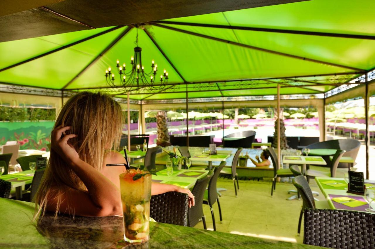 Le Jardin De Babylone "Reserve Aux Couples Uniquement" Agde Exterior foto