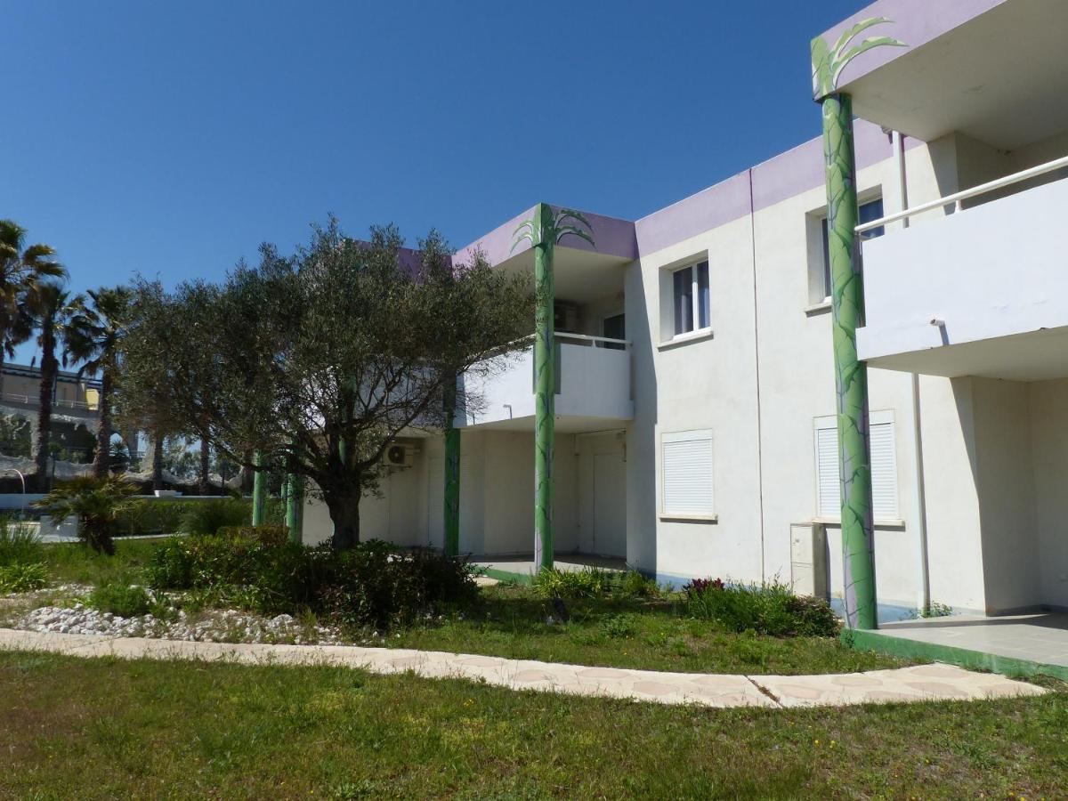 Le Jardin De Babylone "Reserve Aux Couples Uniquement" Agde Exterior foto