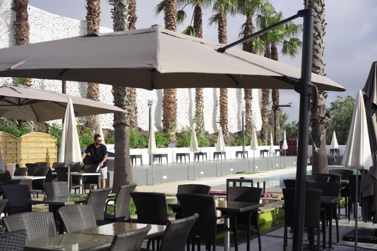 Le Jardin De Babylone "Reserve Aux Couples Uniquement" Agde Exterior foto