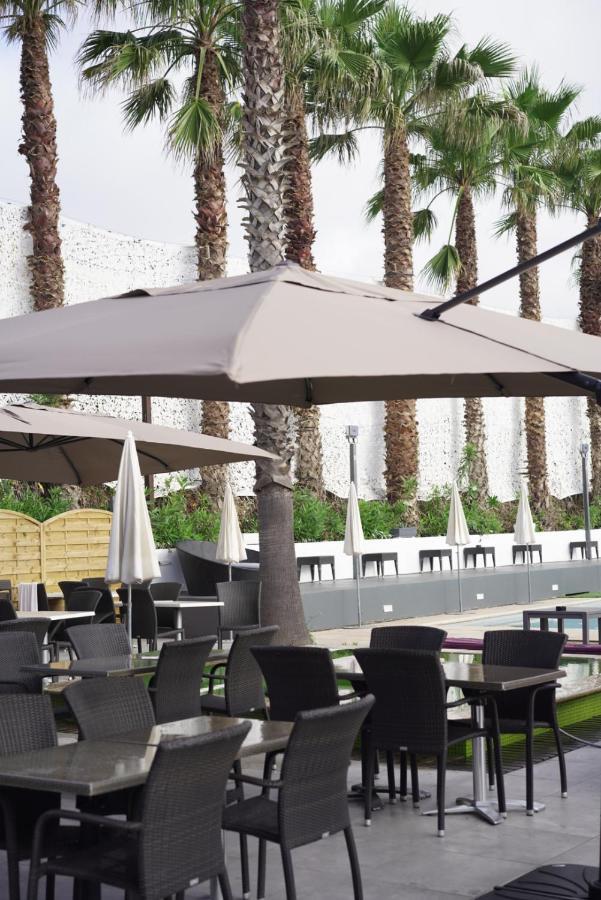 Le Jardin De Babylone "Reserve Aux Couples Uniquement" Agde Exterior foto